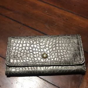 TOMMY HILFIGER TRI-FOLD WALLET ANIMAL PRINT